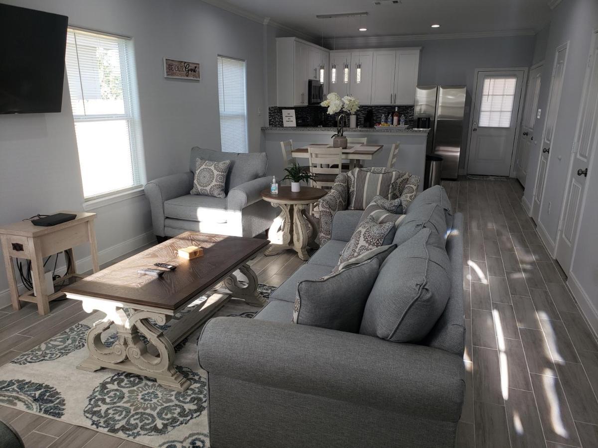 Home Away From Home Unit B Houston Exteriör bild