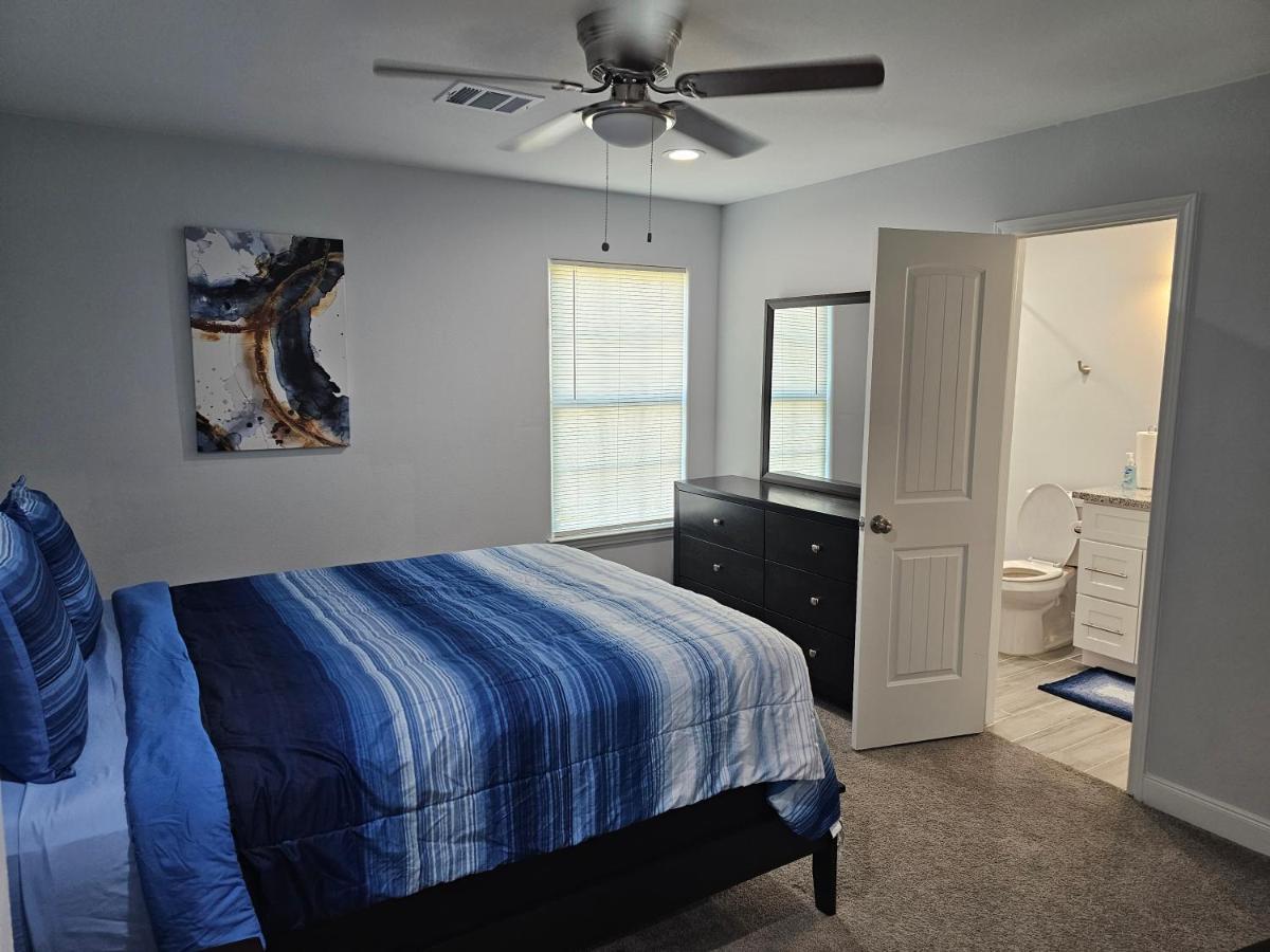 Home Away From Home Unit B Houston Exteriör bild