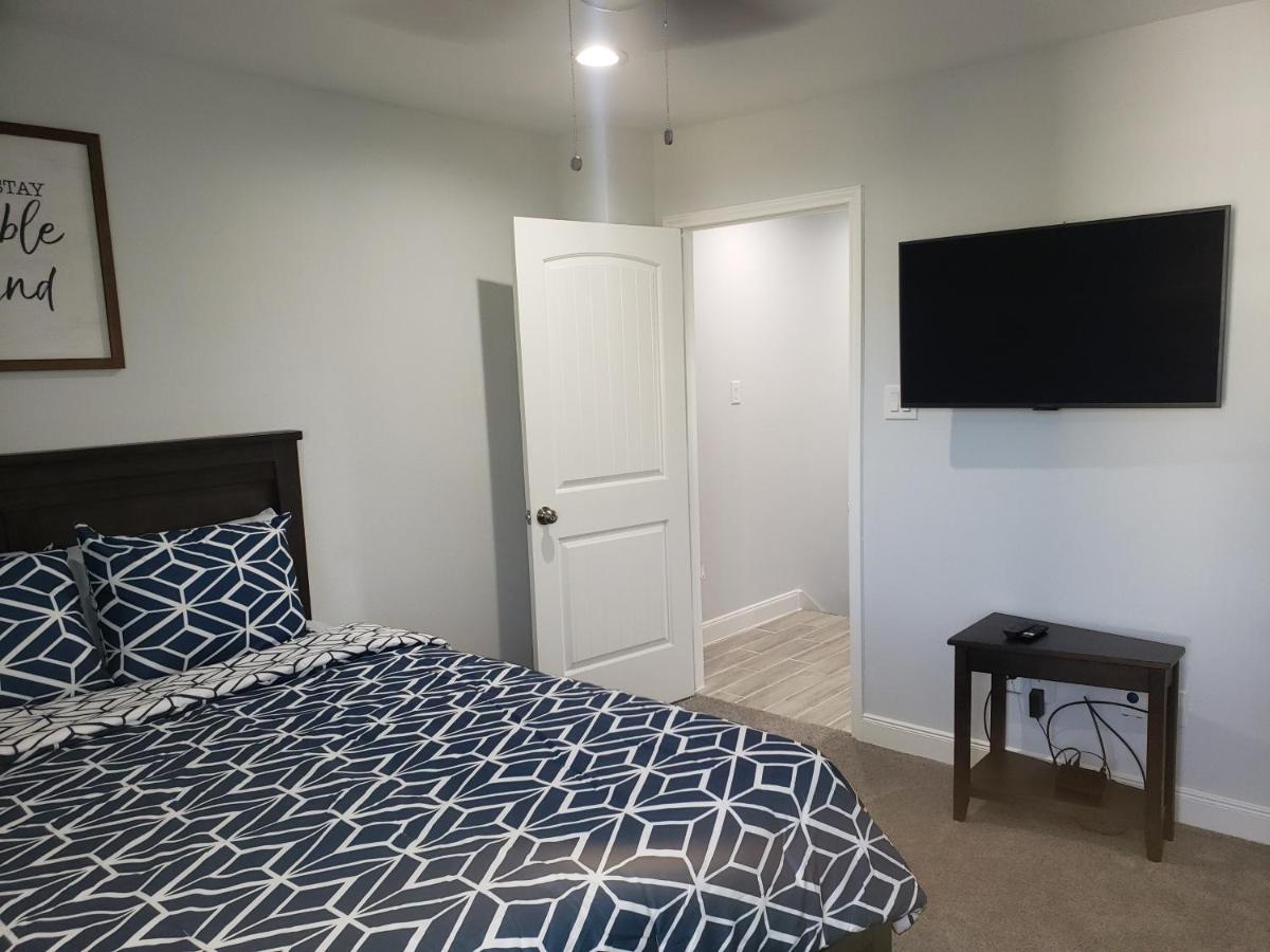 Home Away From Home Unit B Houston Exteriör bild